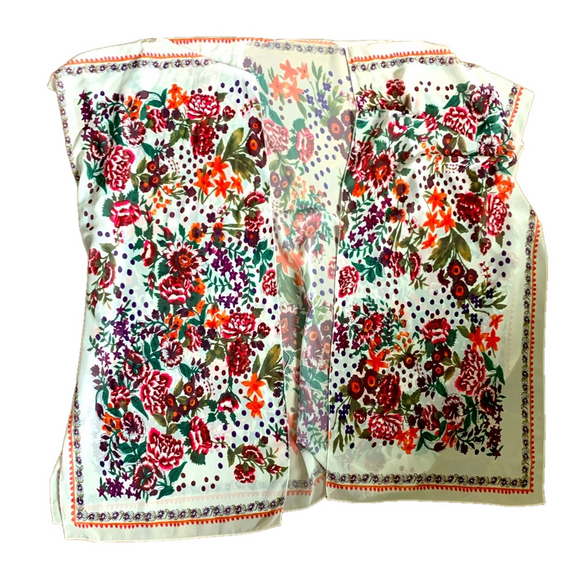 Tops - Floral Patterned Kimono